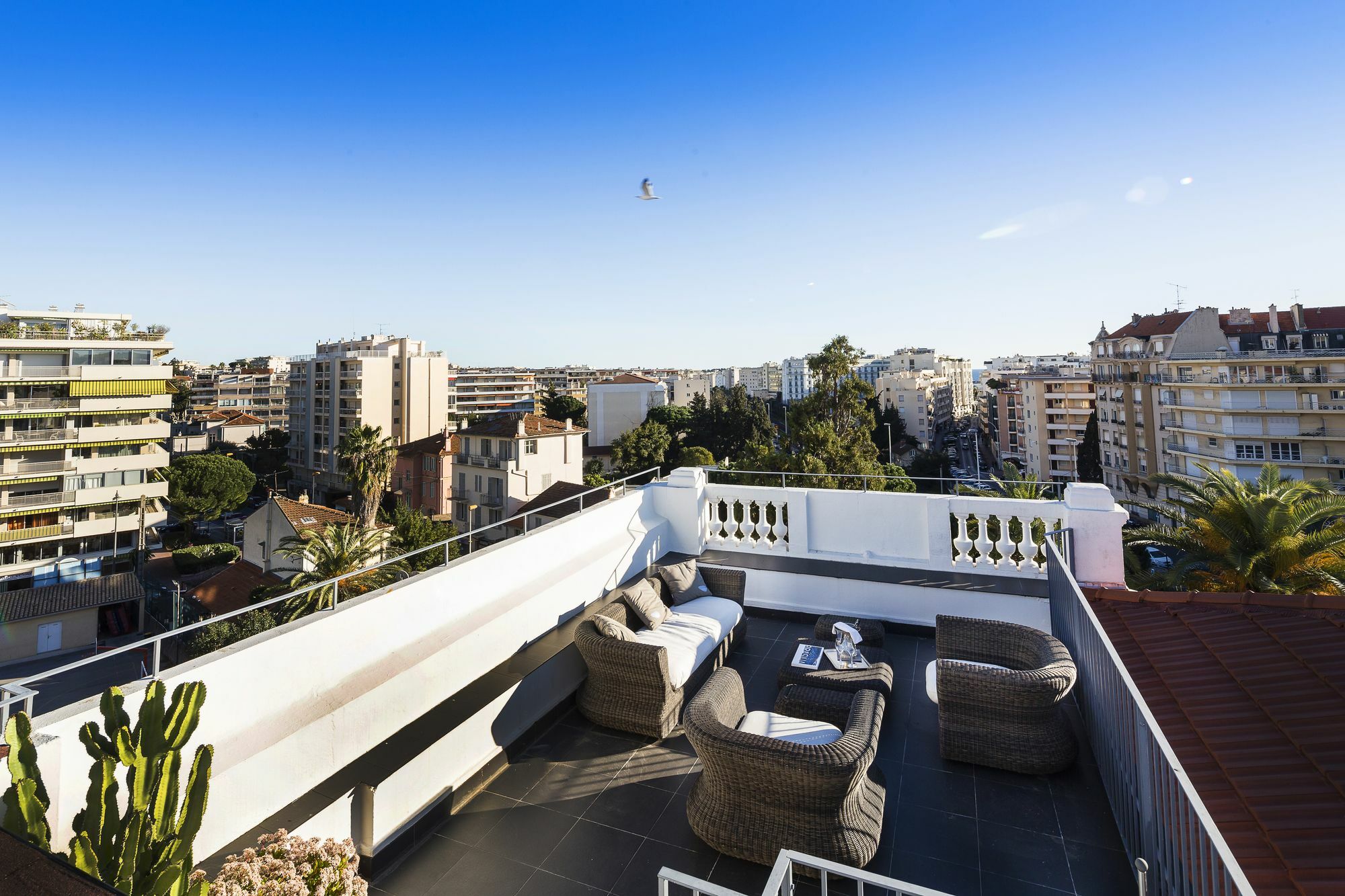 Villa Garbo Канны Экстерьер фото